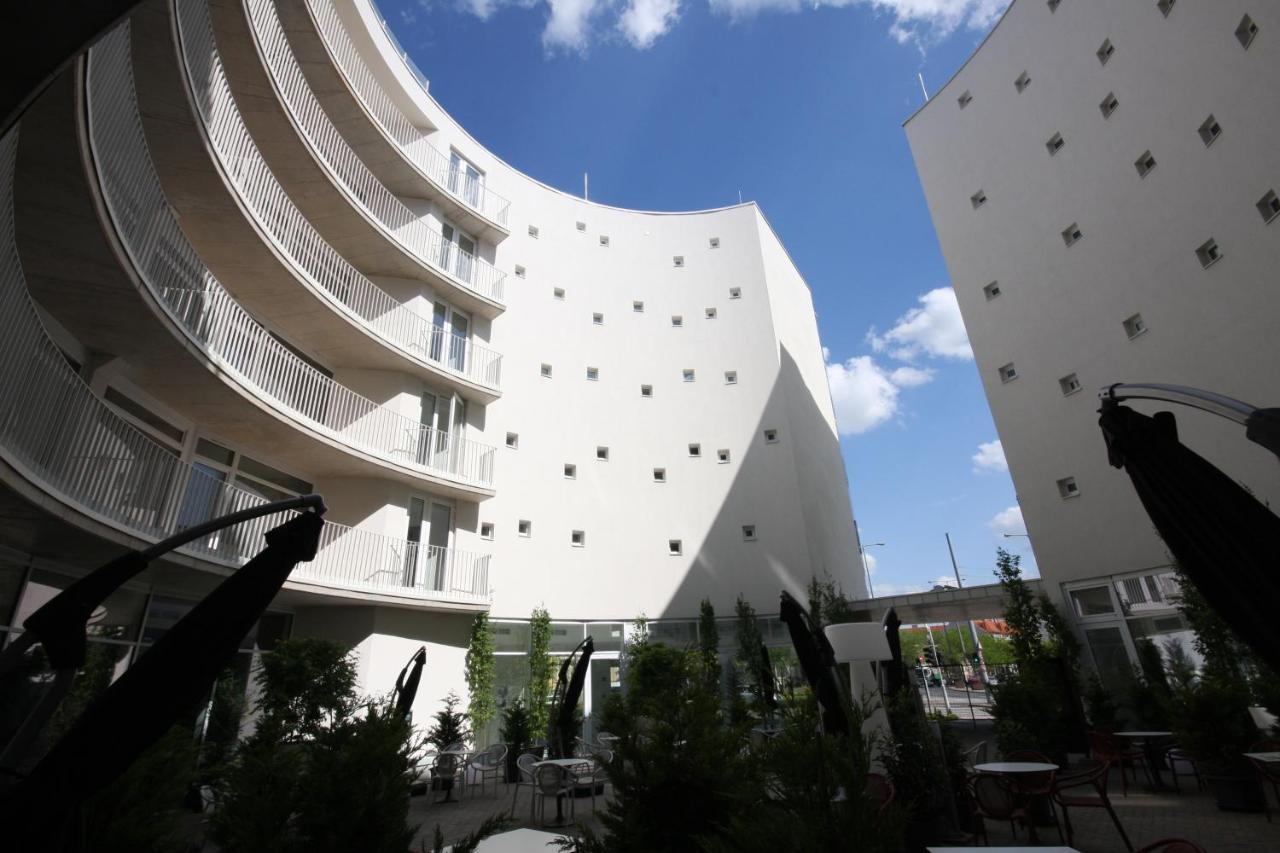 Parizs Garden Apartments Debrecen Exterior photo